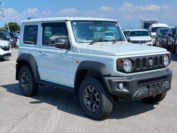 Suzuki JIMNY SIERRA 2023