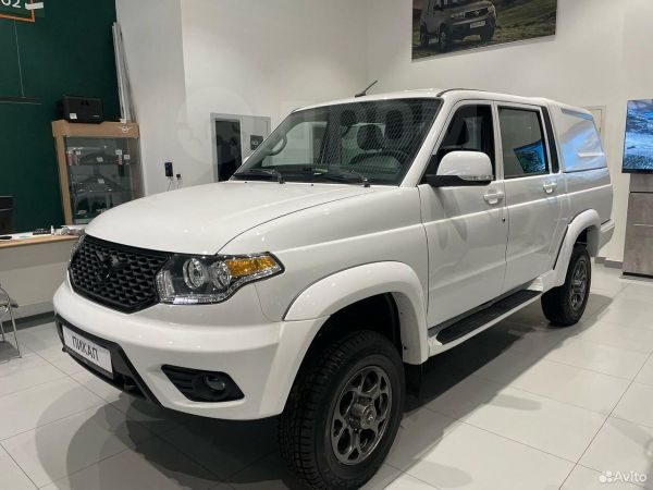 UAZ Пикап 2025