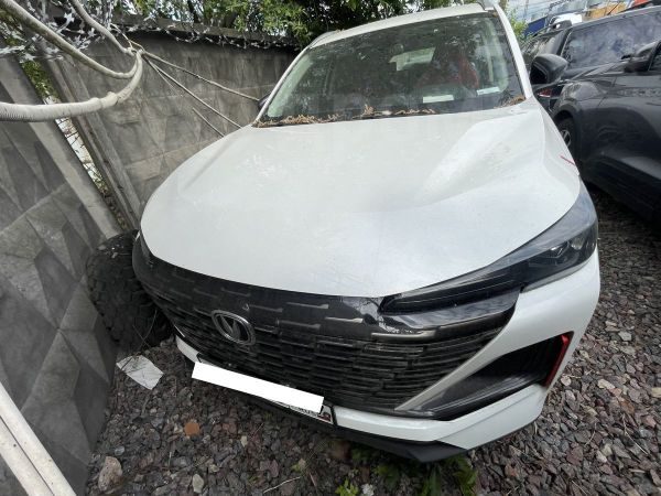 Changan UNI-S 2024