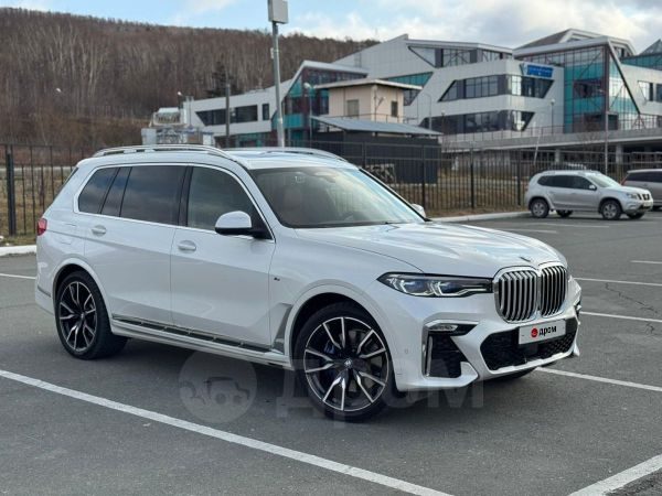 BMW X7 2022
