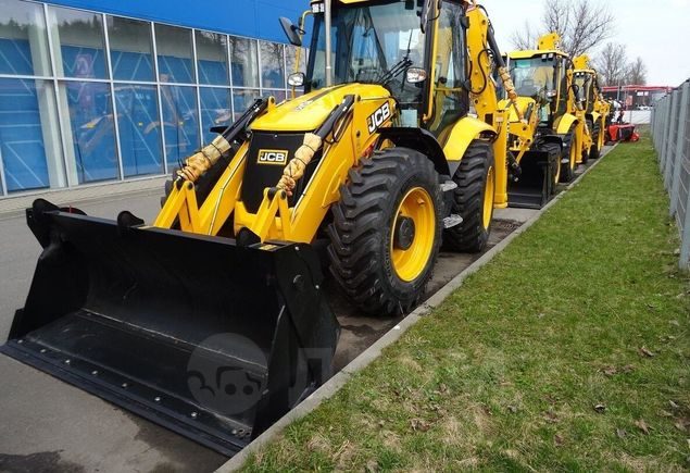 JCB 4CX Super 2025