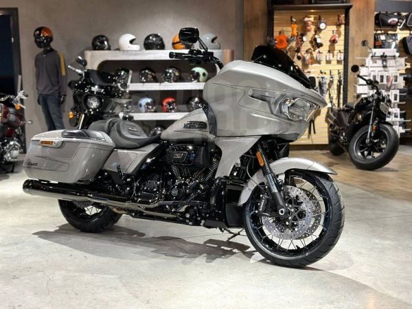 HARLEY-DAVIDSON CVO Road Glide 2023