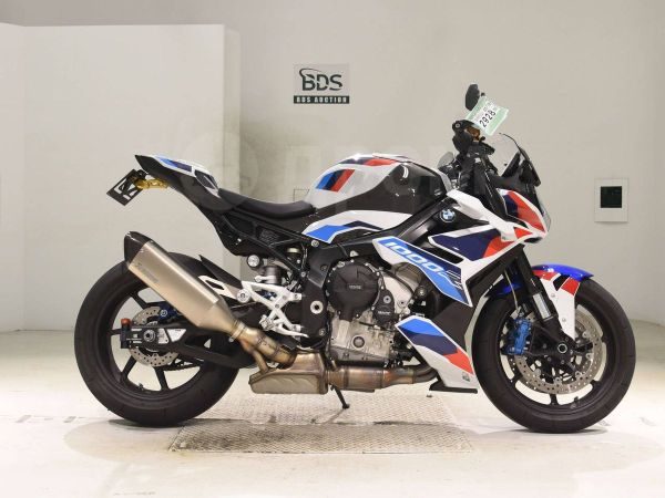 BMW M1000R 2023