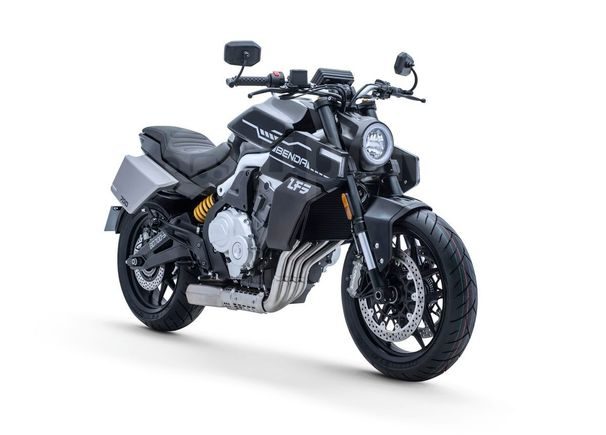 Benda LFS 700 2025