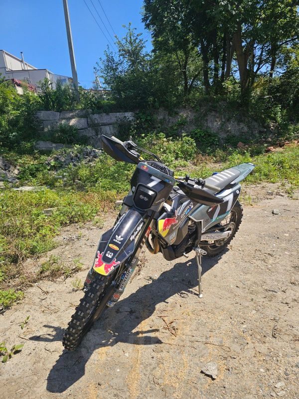HUSQVARNA FE350 2025
