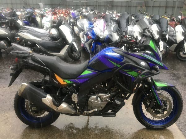 Suzuki V-Strom 650 2023