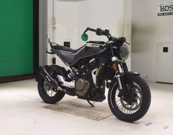 HUSQVARNA Svartpilen 401 2022