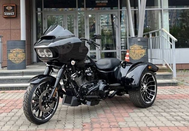HARLEY-DAVIDSON Freewheeler 2024