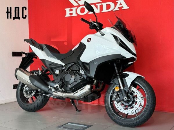 Honda NT1100 2024