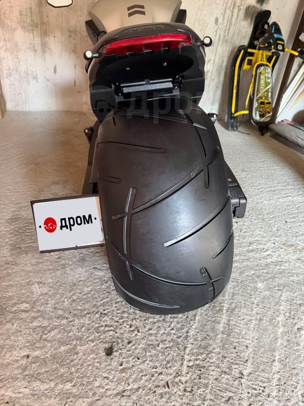 Benda LFC 700 2025