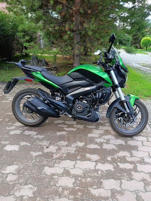 Bajaj DOMINAR D 400 2022