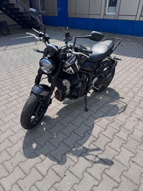 TRIUMPH Trident 660 2022
