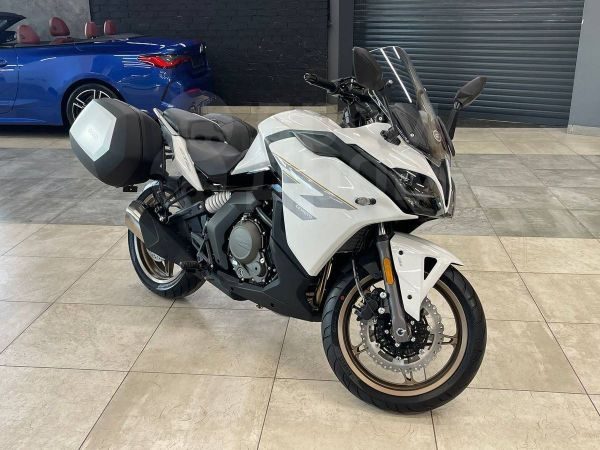 CFMoto 650 GT 2024