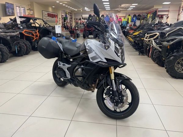 CFMoto 650MT ABS 2023