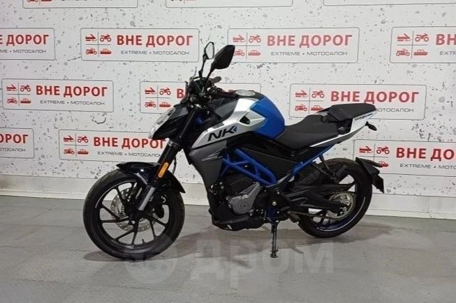 CFMoto 250 NK 2025