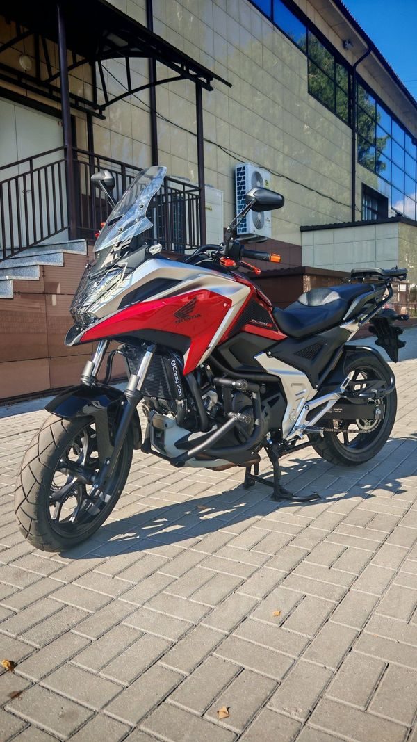 Honda NC750X 2024