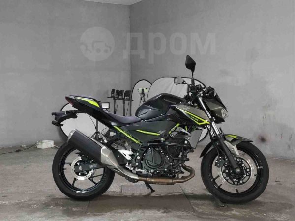 Kawasaki Z400 2022