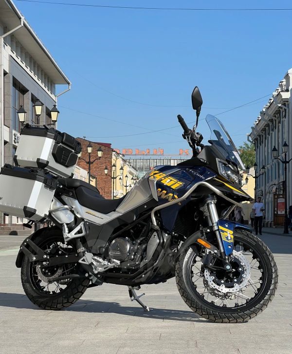Cyclone RX401 2025