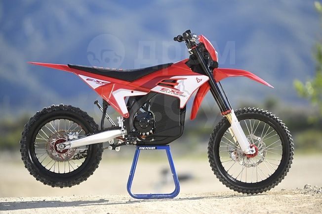 ARCTIC Leopard Cheetah EXE 880 Enduro 2026