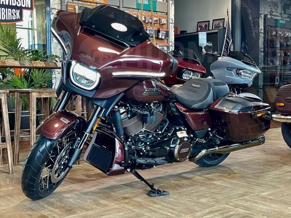 HARLEY-DAVIDSON CVO Street Glide 2024