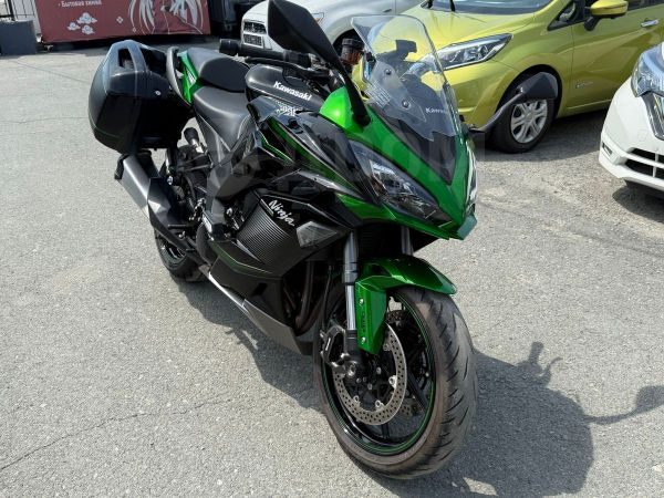 Kawasaki Ninja 1000SX 2023