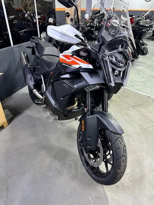 KTM 1390 Super Adventure S EVO 2026
