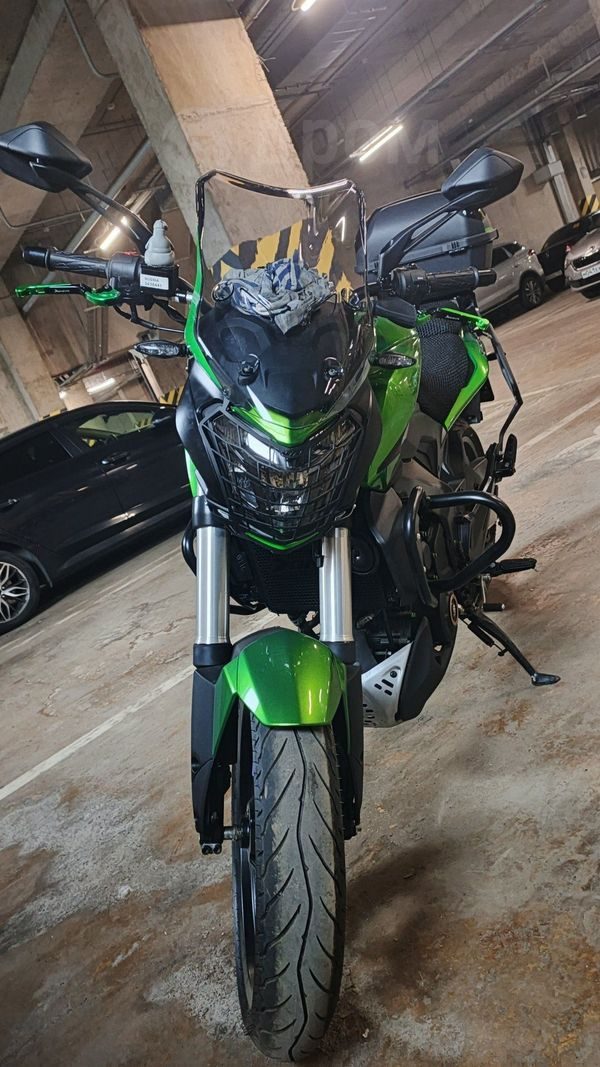 Bajaj Dominar 400 2023