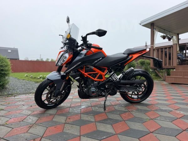 KTM 390 Duke 2024