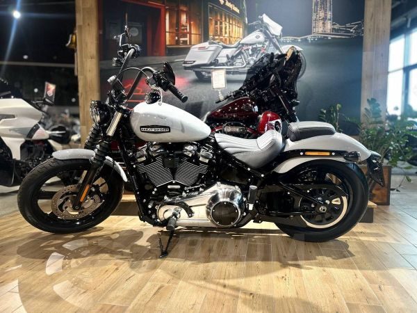 HARLEY-DAVIDSON Street Bob 2025