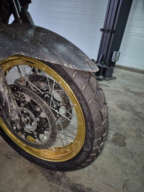 Suzuki V STROM650XT 2023
