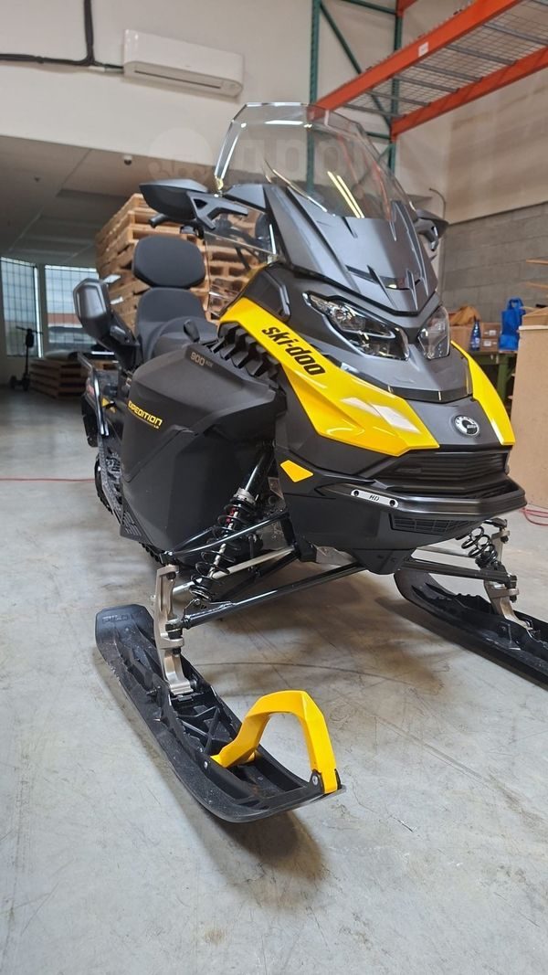 BRP Ski-Doo Expedition LE 900 ACE 2025