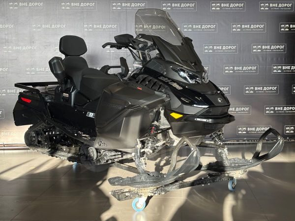 BRP Ski-Doo Expedition LE 900 ACE Turbo 2026