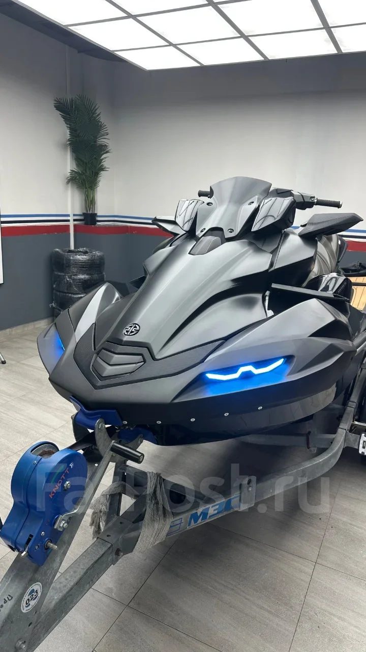 Kawasaki Ultra 310 LX Япoния 2022