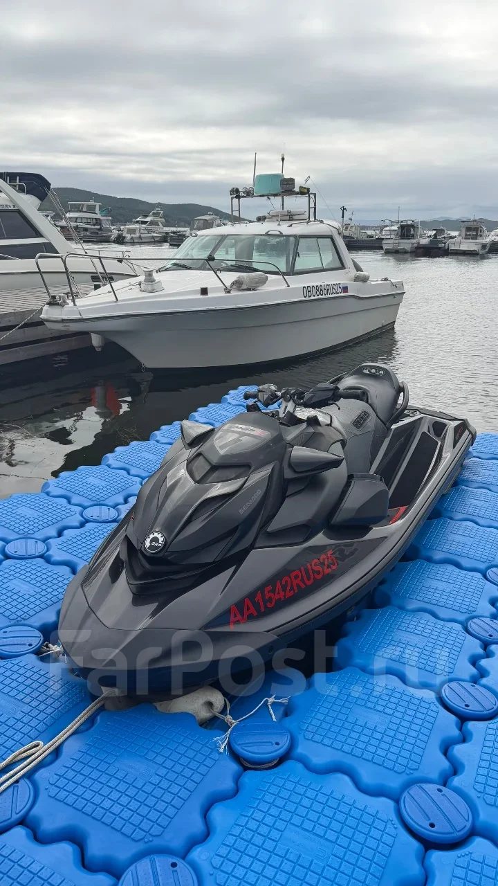 Sea-Doo RXP 300 (2022) c пpицeпoм MЗCA 2022