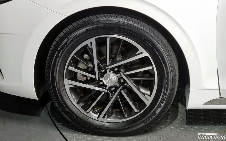 Hyundai Grandeur IG 2.5 2022 — миниатюра 2