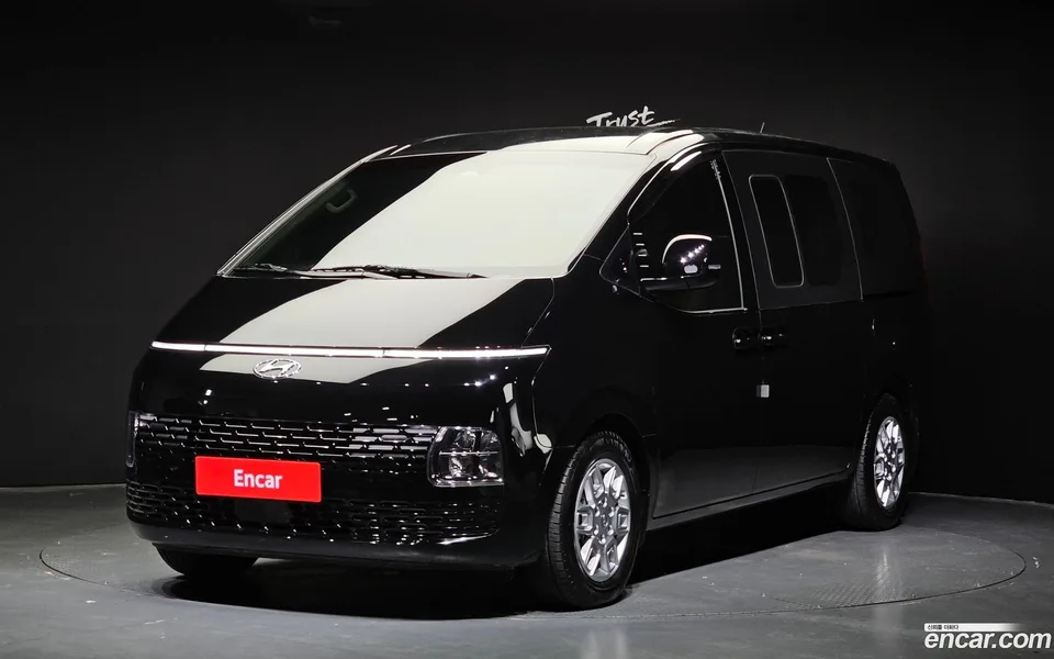 Hyundai Staria 2022