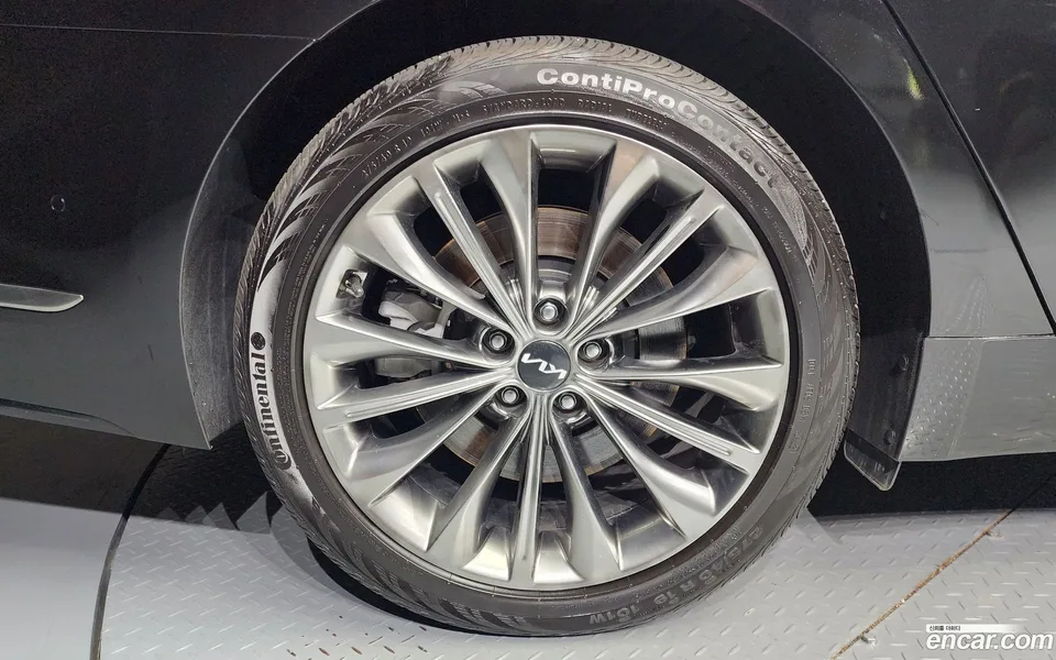 Kia K9 3.8 GDI AWD 2023 — миниатюра 2