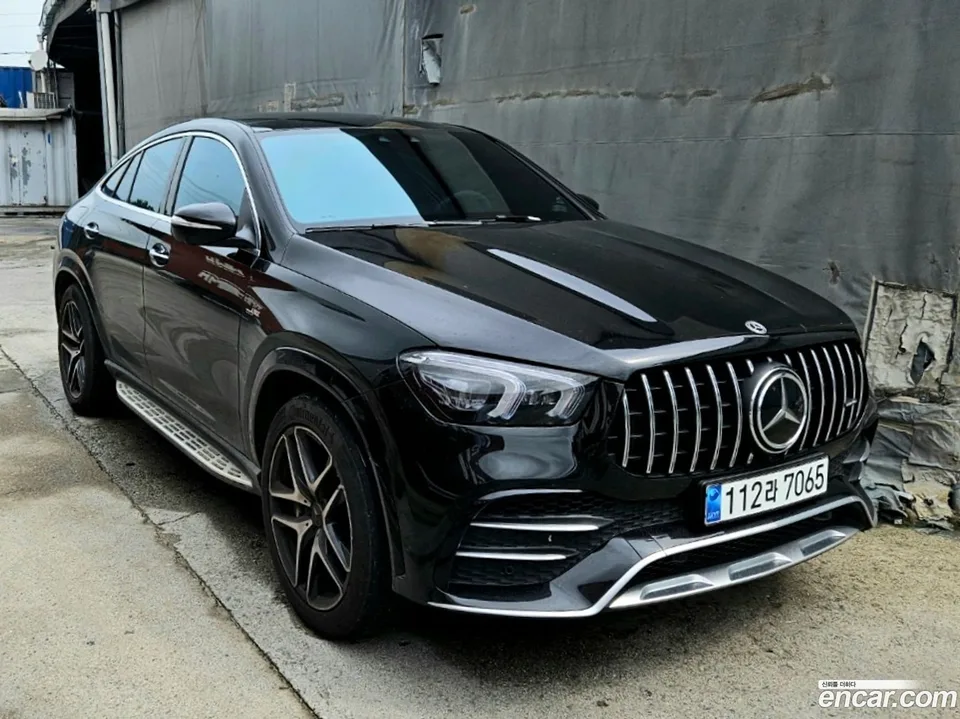 Mercedes-Benz GLE-Class AMG GLE53 4MATIC+ 2023 — миниатюра 4