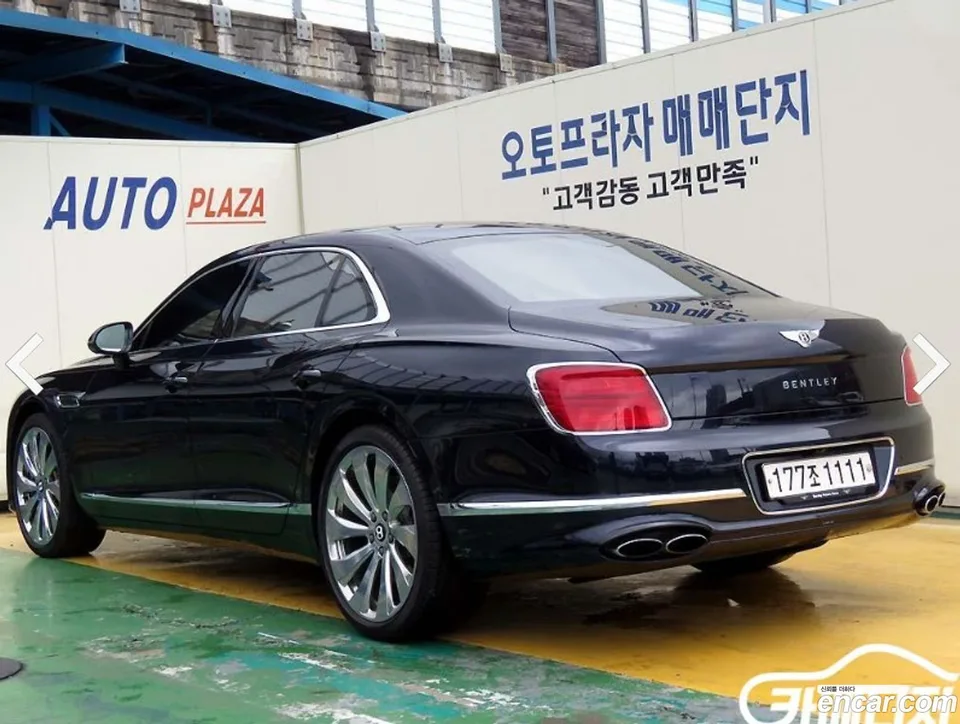 Bentley Flying Spur 4.0 2022 — миниатюра 3