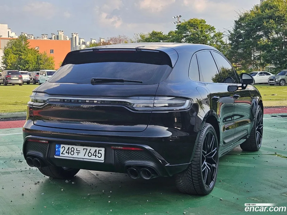 Porsche Macan 2.9 GTS 2023 — миниатюра 2