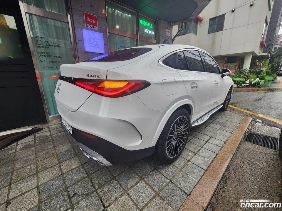 Mercedes-Benz GLC-Class GLC300 4MATIC 2024 — миниатюра 3