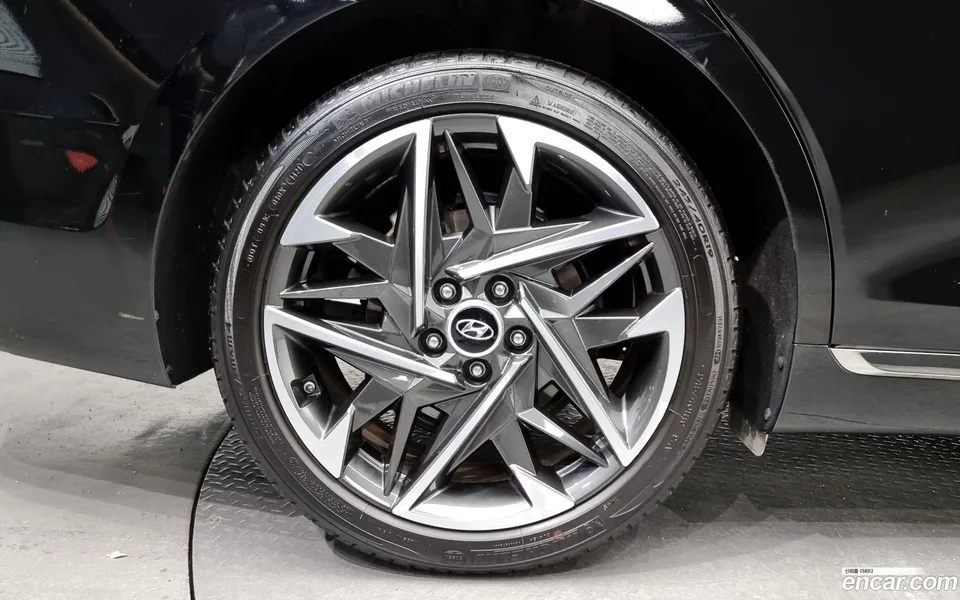 Hyundai Grandeur IG 3.3 2022 — миниатюра 2
