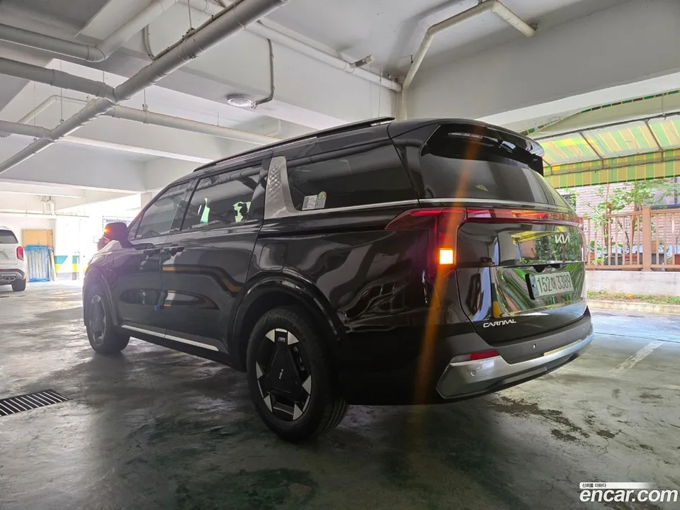 Kia Carnival HEV 9 2024 — миниатюра 4