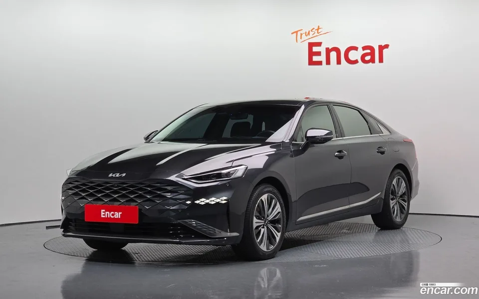 Kia K8 Hybrid 2022 — фото 1, купить с доставкой в Москву
