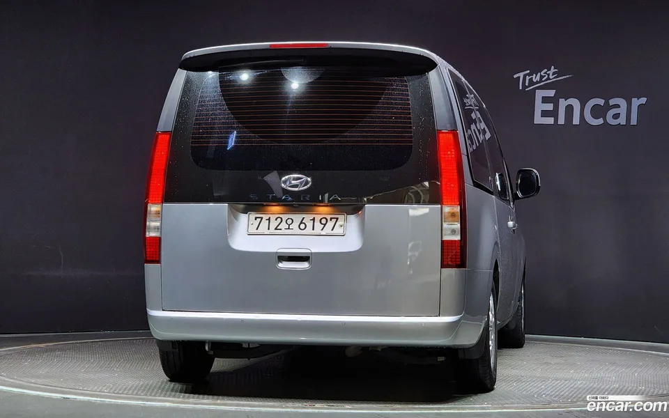 Hyundai Staria 11 2022 — миниатюра 4