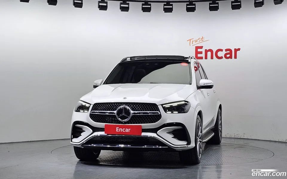 Mercedes-Benz GLE-Class GLE450 4MATIC 2023 — миниатюра 3