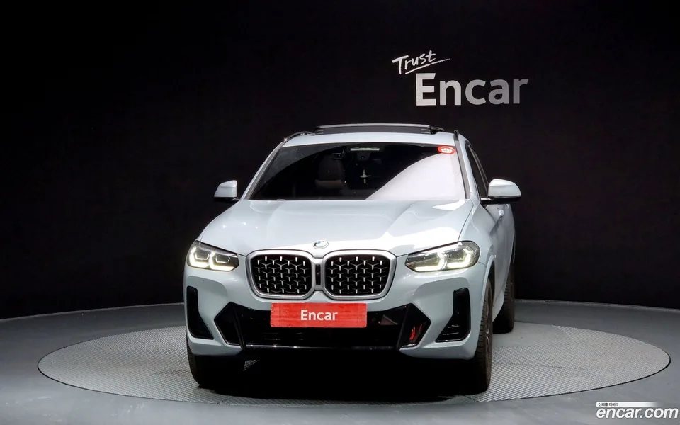 BMW X4 xDrive20i M 2024 — миниатюра 3
