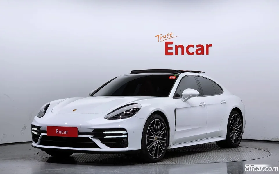 Porsche Panamera (971) 2.9 AWD 2023 — photo 1, buy with delivery to Moscow