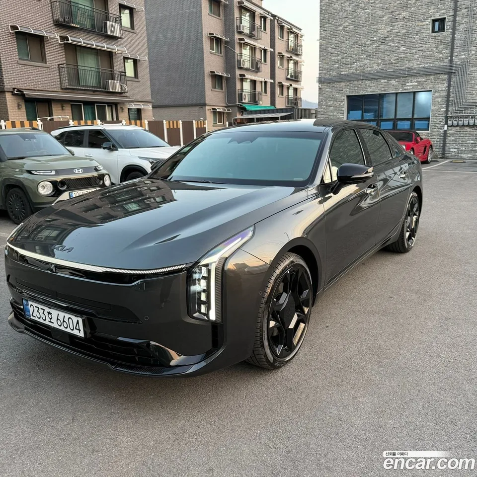 Kia K8 2.5 2WD 2024 — фото 1, купить с доставкой в Москву