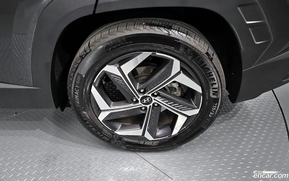 Hyundai Tucson 1.6 2WD 2023 — миниатюра 2